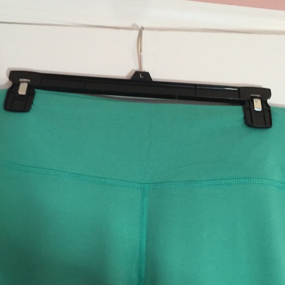 Crown and Ivy turquoise workout pants with scallop detail at ankle. - Picture 4 of 7